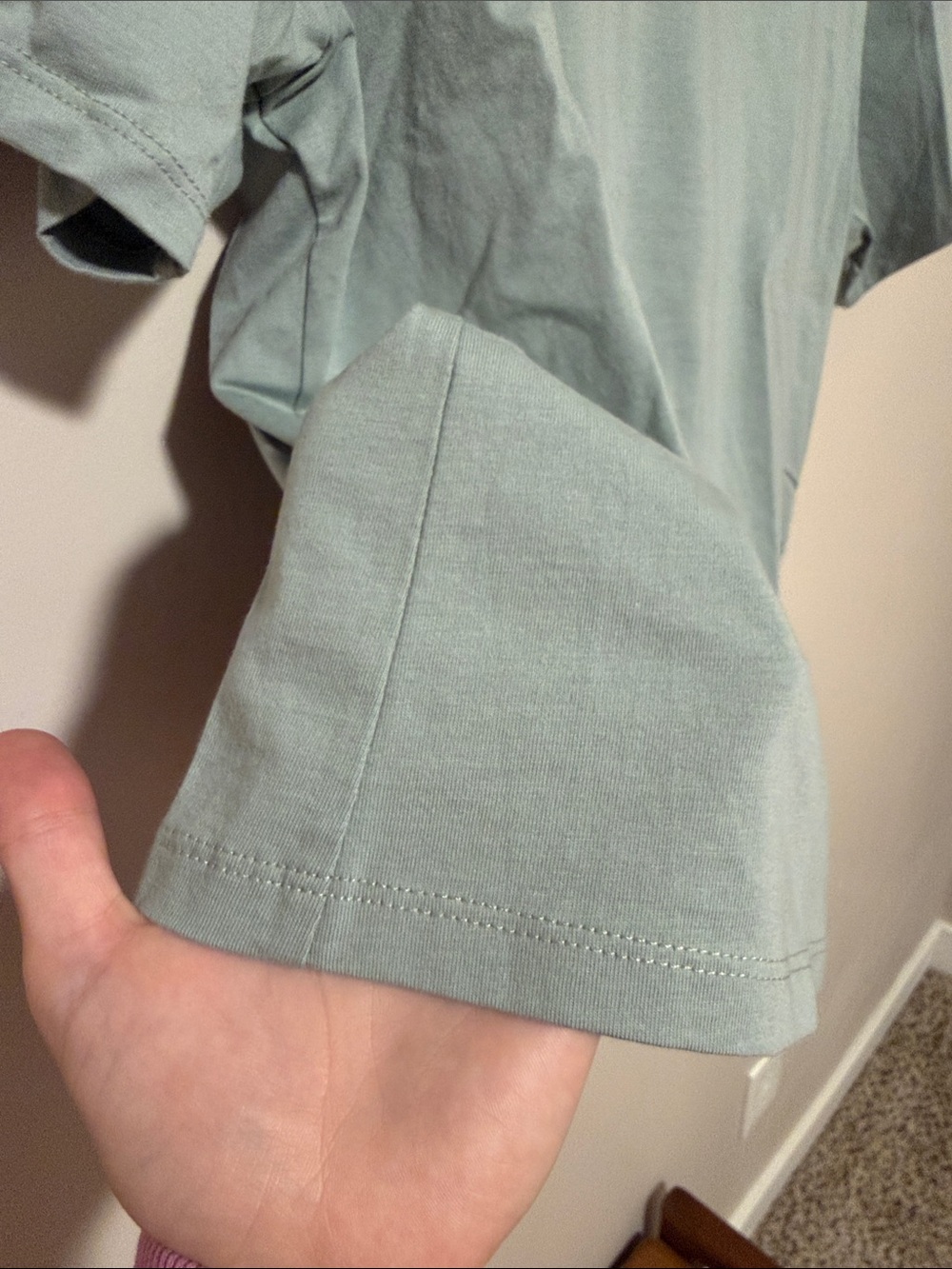 NWT Abercrombie and Fitch Green Essentials Tee - Picture 2 of 5